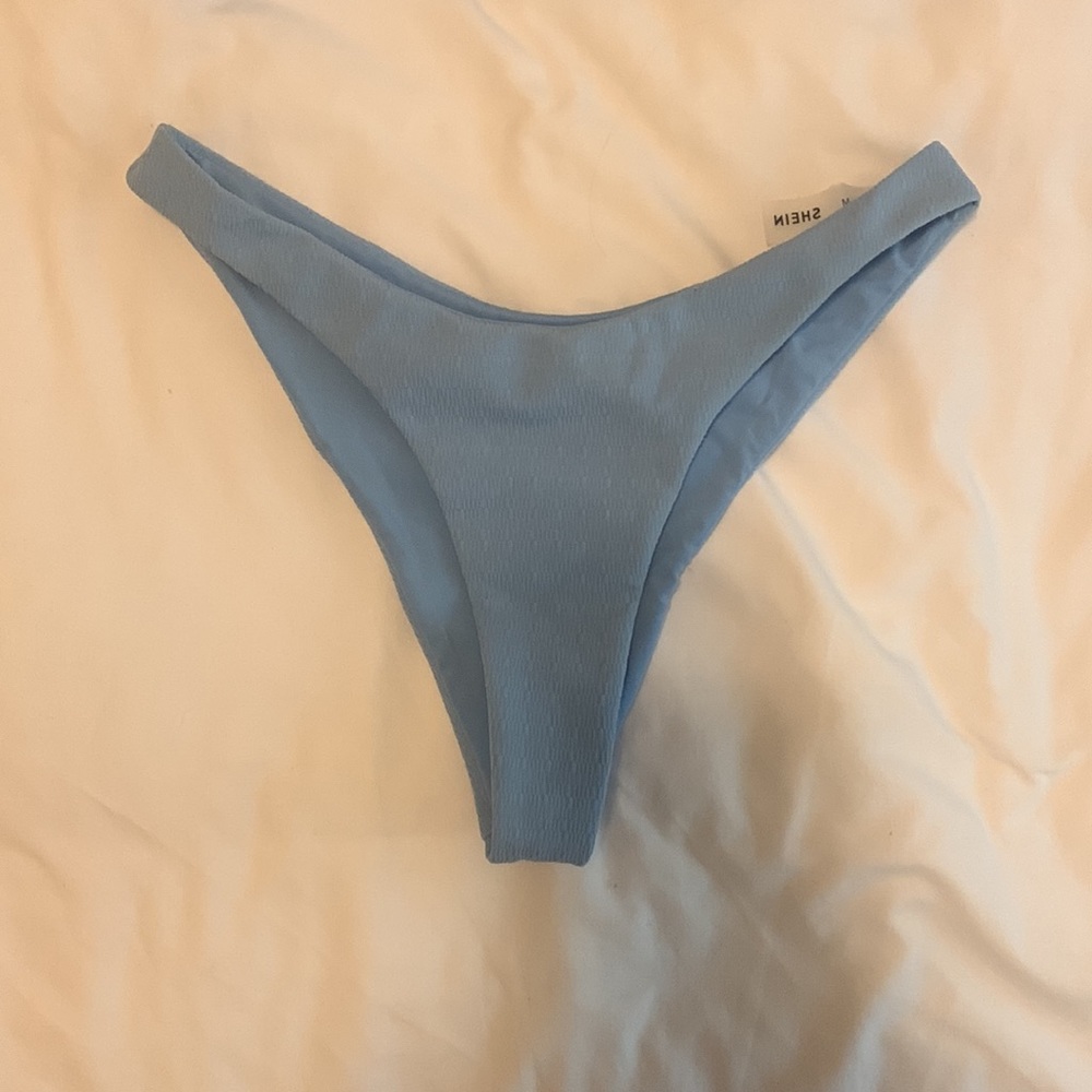 Blue Bikini Set - Picture 2 of 4